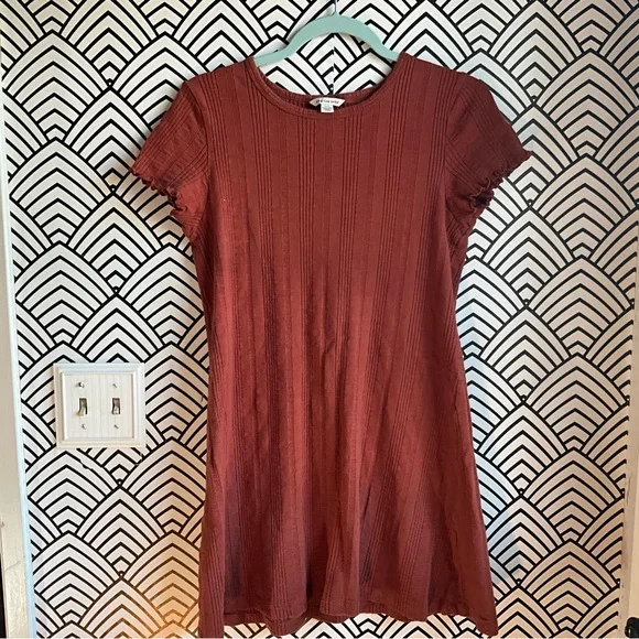 American eagle Rib t-shirt dress shirt sleeve rust 2000s - Picture 1 of 3